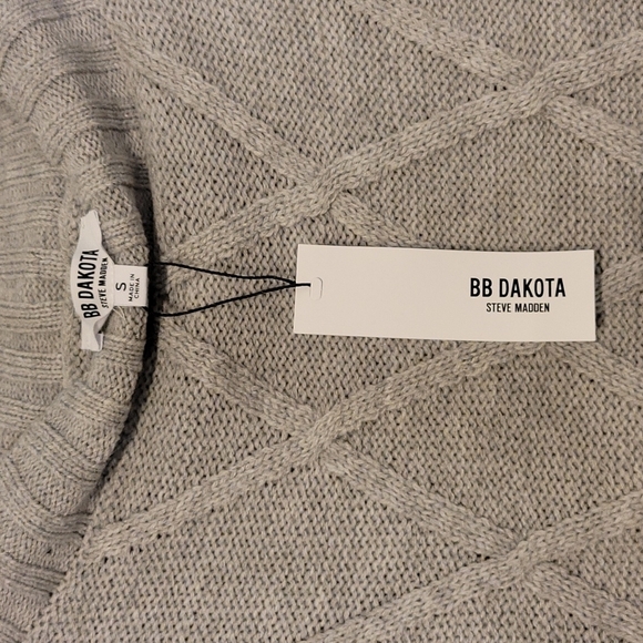 Bb Dakota Drop Needle 3/4 Sleeve Sweater - Picture 11 of 13